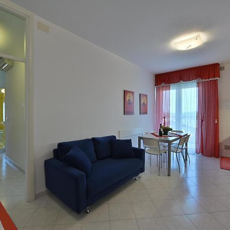 Residence Mariavittoria Lido di Jesolo Esterno foto