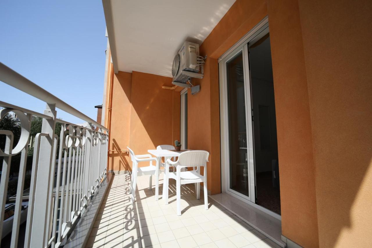 Residence Mariavittoria Lido di Jesolo Esterno foto