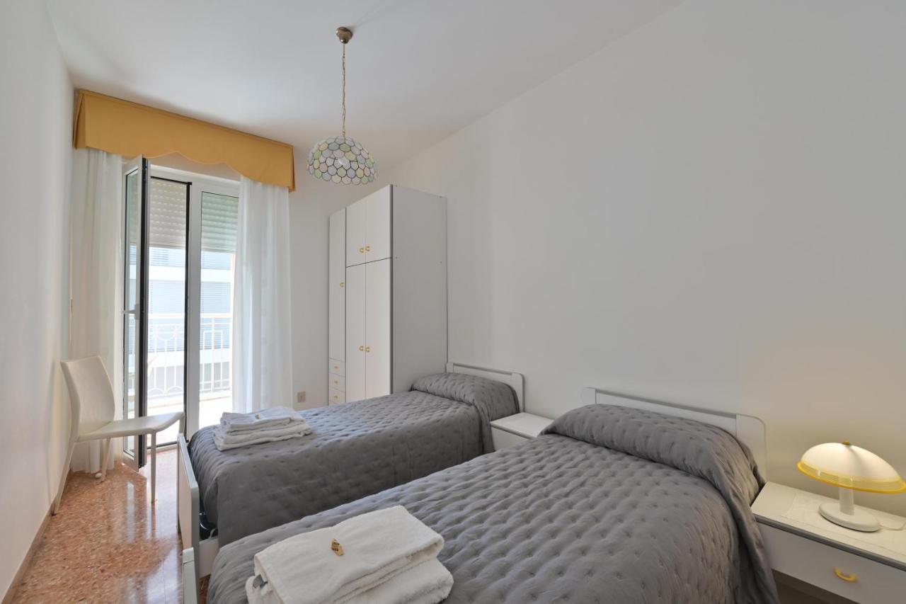 Residence Mariavittoria Lido di Jesolo Esterno foto
