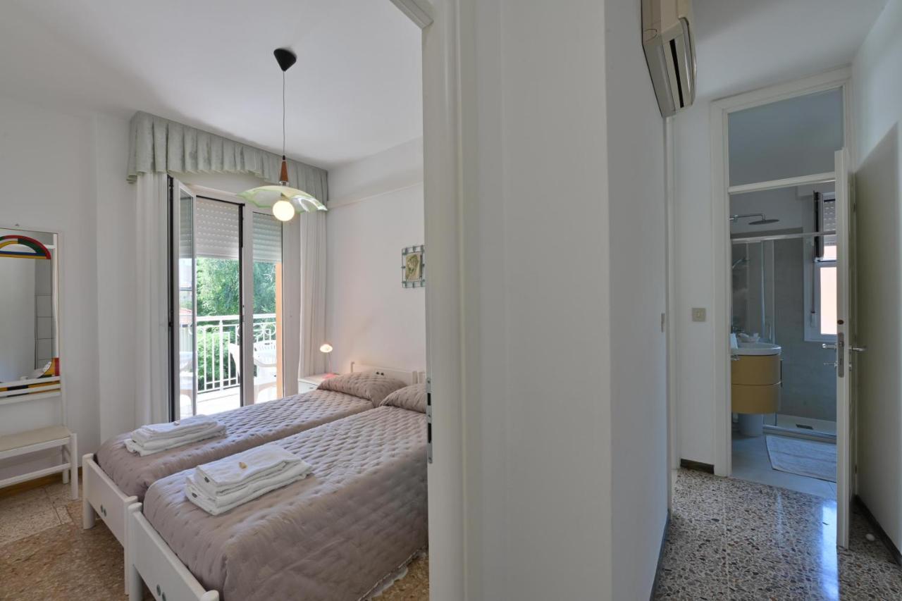 Residence Mariavittoria Lido di Jesolo Esterno foto