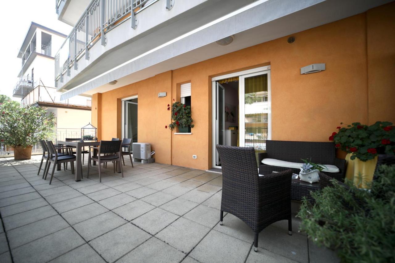 Residence Mariavittoria Lido di Jesolo Esterno foto