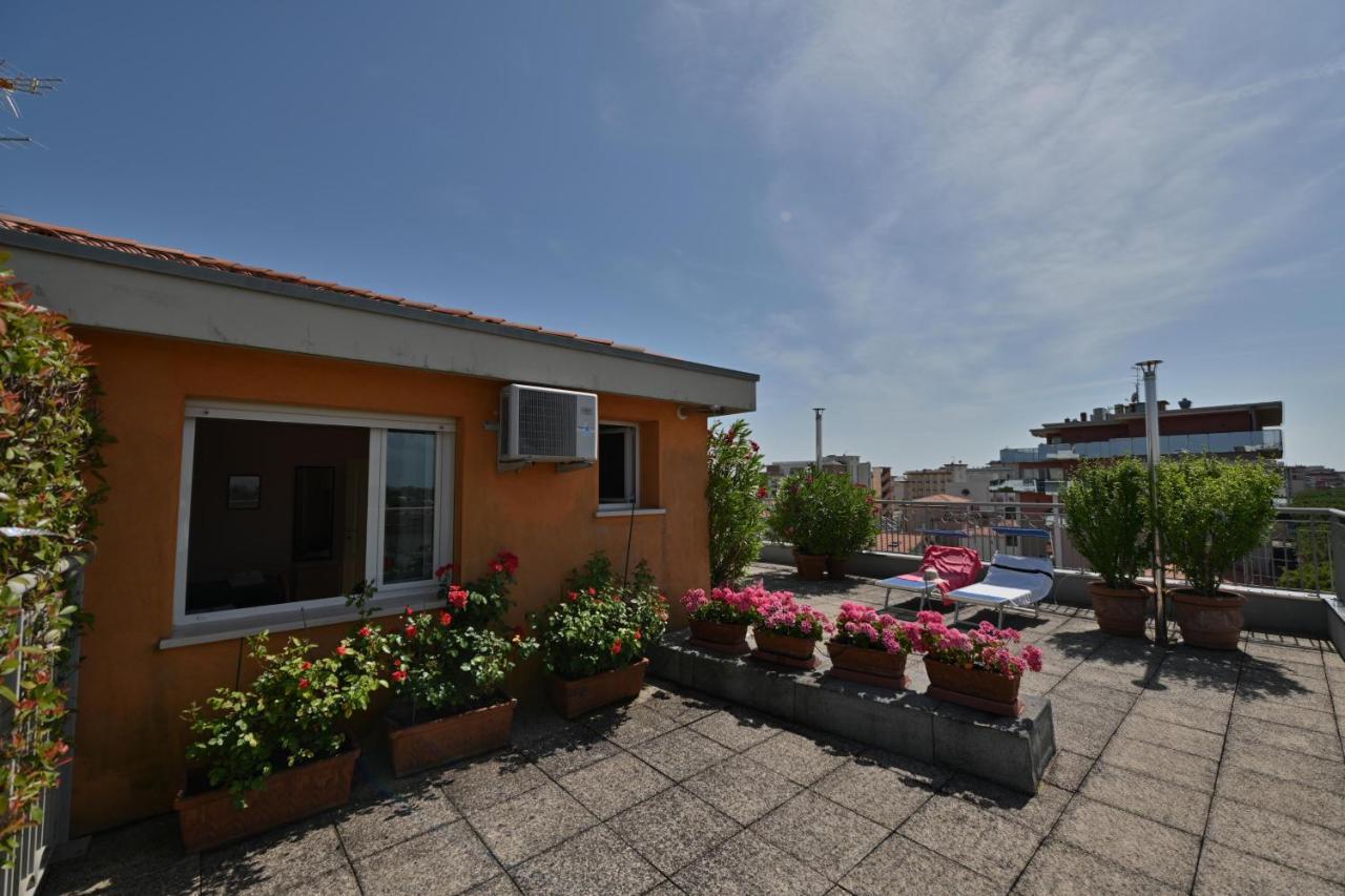 Residence Mariavittoria Lido di Jesolo Esterno foto