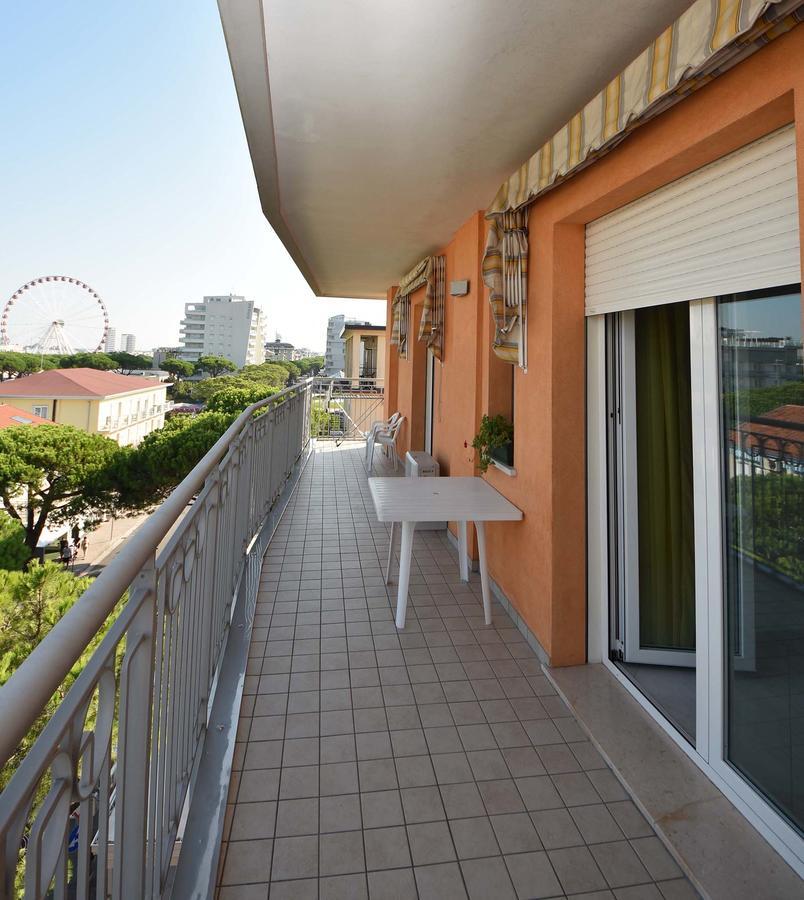 Residence Mariavittoria Lido di Jesolo Esterno foto